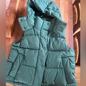 Lululemon wunderpuff cropped vest Everglade green size 4